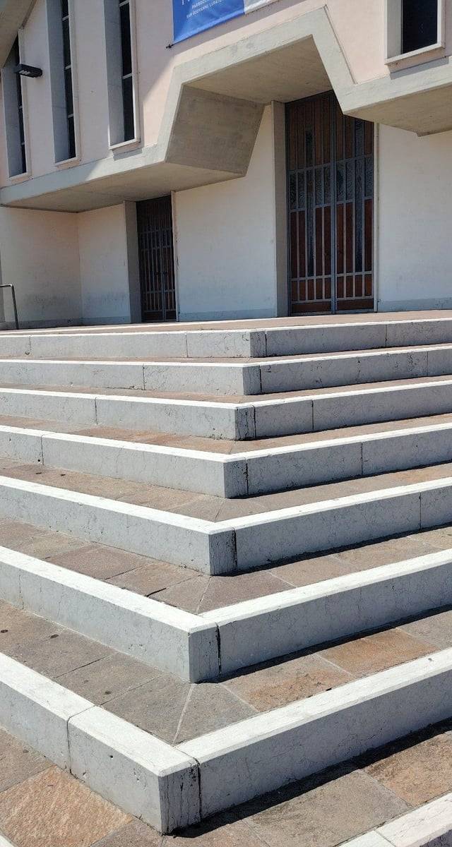 Scalinata buon pastore, san Giovanni Lupatoto