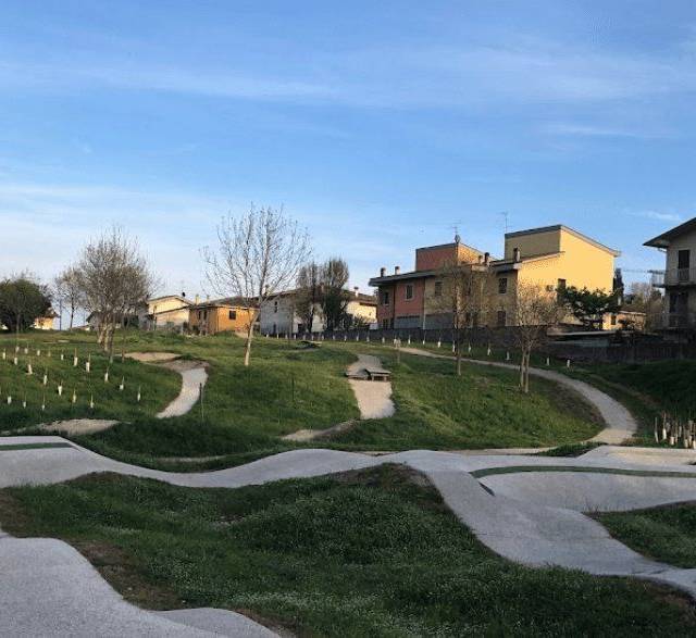 Pumptrak volta mantovana