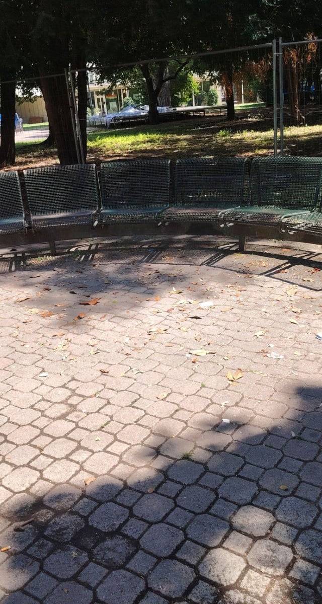 Panchine a semicerchio, parco cotoni, sangiovanni lupatoto