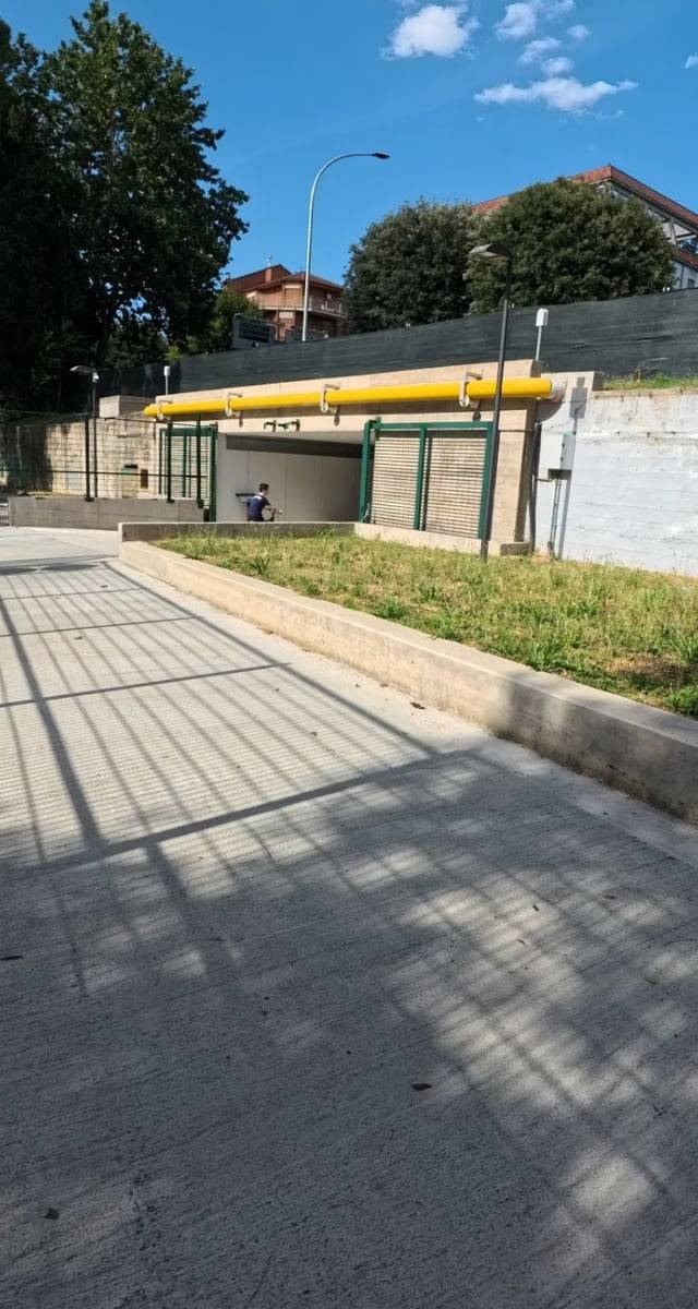 Long ledge